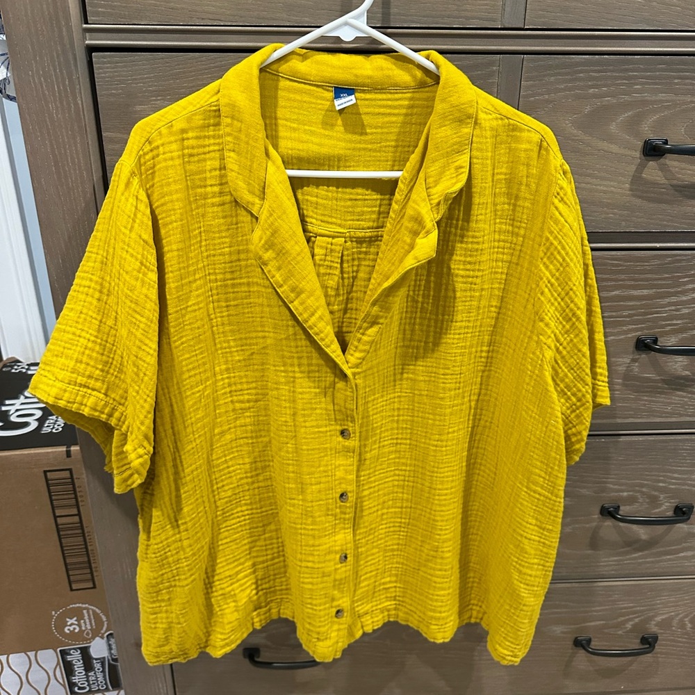 OLD NAVY - Crinkle Resort Shirt in Marigold Size XXL
